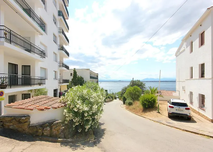 Апартаменты In Near Platja Dels Palangrers *