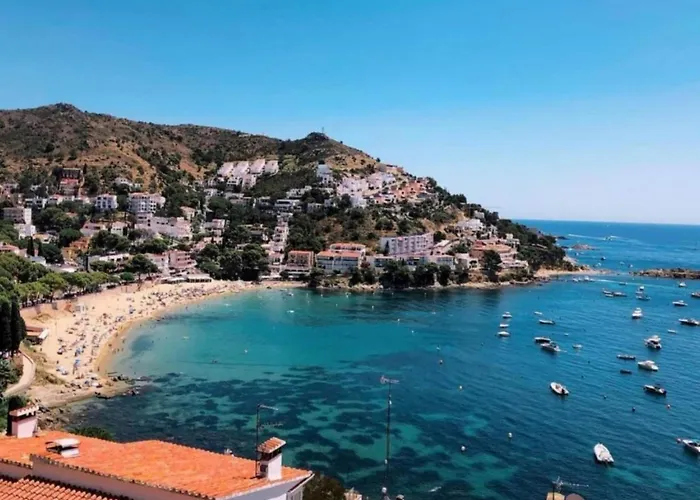 In Near Platja Dels Palangrers * Росас